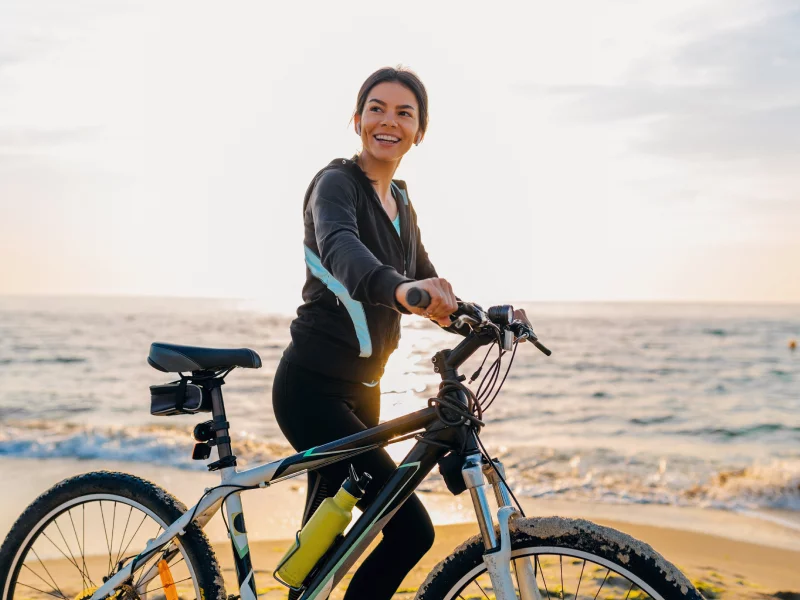 Почему болят колени?